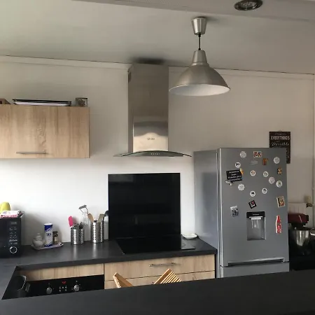 2 Pieces - Quartier Calme - Parking Gratuit Apartment Metz Exterior photo